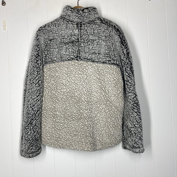 Thread & Supply 1/4 Zip Pullover Sherpa Jacket - Picture 6 of 9
